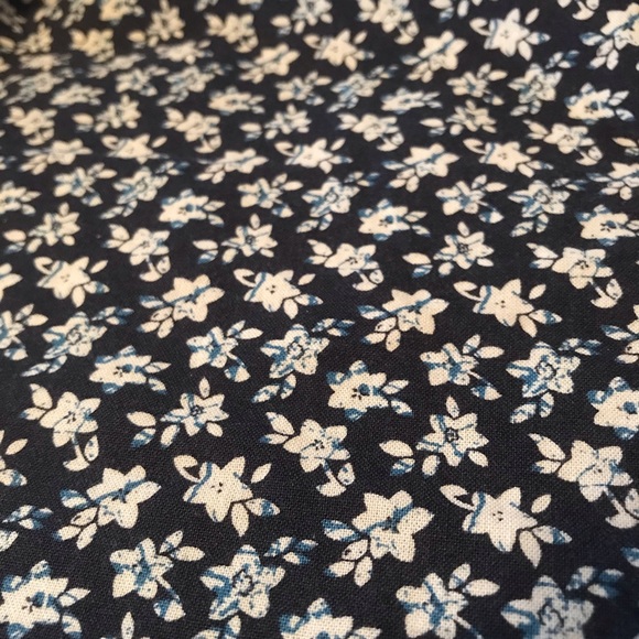 American Eagle Button-Up - Picture 3 of 3